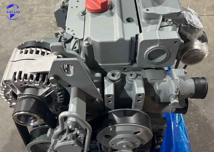 Ολοκαίνουργιος κινητήρας BF4M2012C / BF4M2012 98kW, 2100 RPM για δονητικούς οδοστρωτήρες.